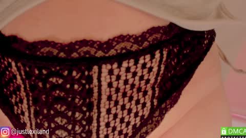 Lexi FOLLOW ME  online show from 12/03/24, 06:49