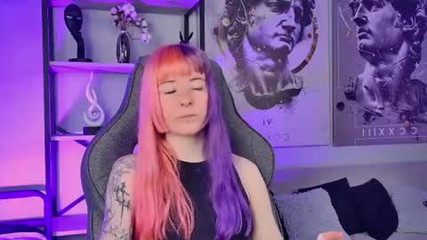 Snapshot of lexiwenford chatting on 07/04/26, 03:56 Lexi Wenford NO NUDE GODDESS online show from 07/04/26, 03:56