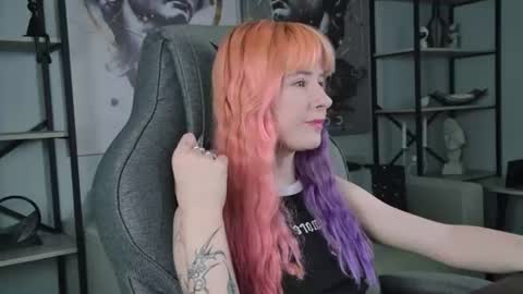 Snapshot of lexiwenford chatting on 07/23/26, 04:10 Lexi Wenford NO NUDE GODDESS online show from 07/23/26, 04:10