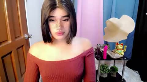 Snapshot of lexy_babexxx chatting on 05/23/26, 04:29 lexy_babexxx online show from 05/23/26, 04:29