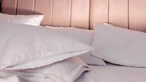 Snapshot of lexy_love__ chatting on 05/11/26, 02:45 Lexy Love online show from 05/11/26, 02:45