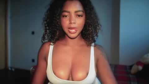 Snapshot of lexy_squirt_queen chatting on 07/28/26, 09:48 LEXY - Independent account online show from 07/28/26, 09:48
