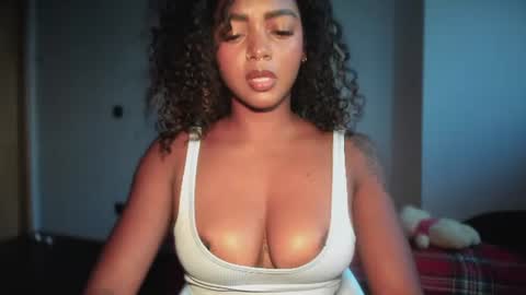 Snapshot of lexy_squirt_queen chatting on 07/28/26, 11:17 LEXY - Independent account online show from 07/28/26, 11:17