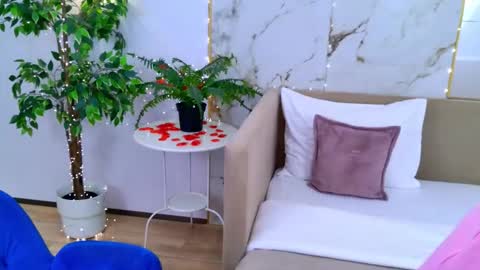 leyaatwood online show from 02/14/26, 05:26