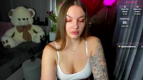 Leya online show from 03/12/26, 02:50