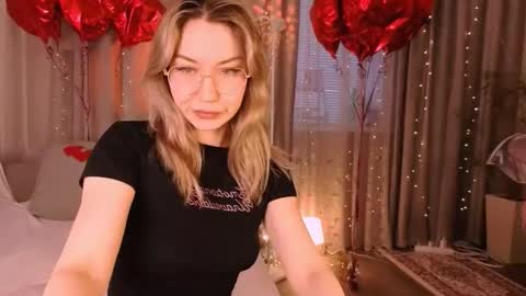 Lily online show from 02/27/26, 01:49