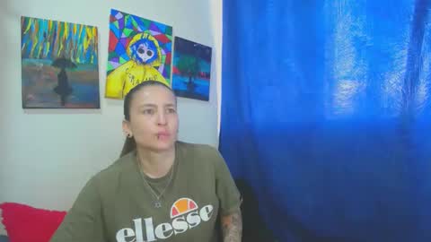 Snapshot of leyla_horny_bg chatting on 11/10/25, 09:25 leyla_horny_bg online show from 11/10/25, 09:25