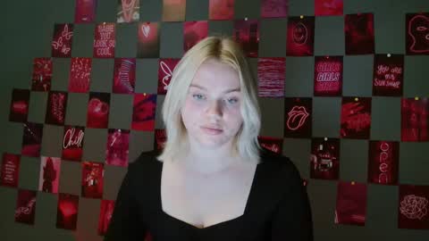 Leyla online show from 09/21/25, 09:11