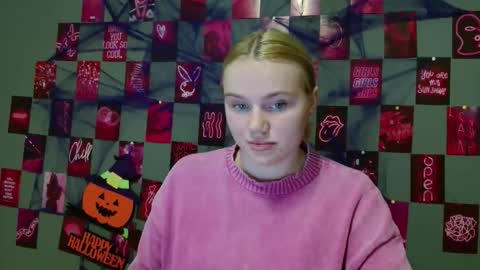 Leyla online show from 10/04/25, 05:11