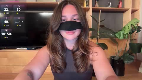 Leyla online show from 09/22/25, 07:38