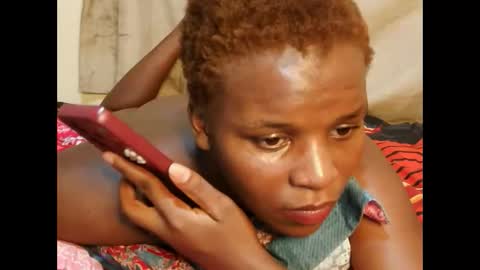 leylacuty13 online show from 04/15/26, 08:31