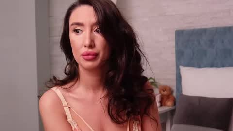 LeylaGracey online show from 02/13/25, 04:54