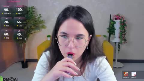 leylamirage online show from 02/18/26, 04:30