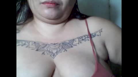 Snapshot of lhiannash33 chatting on 11/11/25, 07:58 lhiannash33 online show from 11/11/25, 07:58