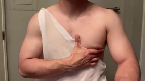 Snapshot of lhotboyl chatting on 09/16/25, 02:51 lhotboyl online show from 09/16/25, 02:51