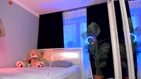 Shaya MILKY BOOBS  online show from 02/28/25, 01:47