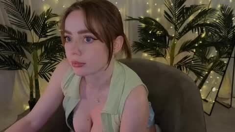 Snapshot of li_j chatting on 05/15/26, 11:34 Linda my FANSLY red fury online show from 05/15/26, 11:34