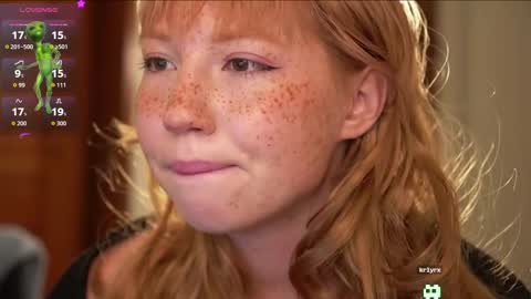 Snapshot of li_on_line chatting on 10/05/25, 04:05 Li online show from 10/05/25, 04:05