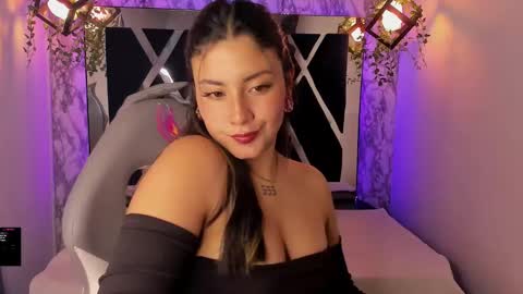 Lia  online show from 01/02/25, 11:09