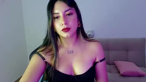 Lia  online show from 04/24/26, 12:35