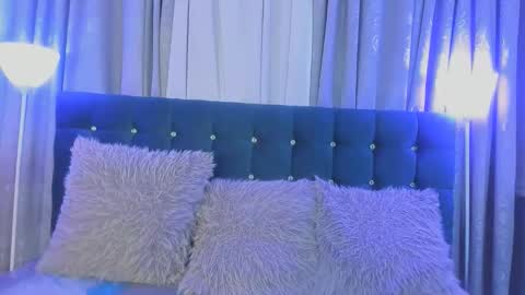 lia__owen online show from 05/02/26, 02:38