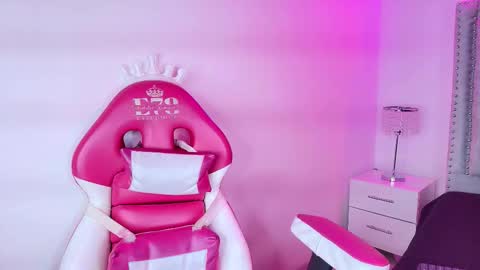 Lia  online show from 01/11/26, 03:50