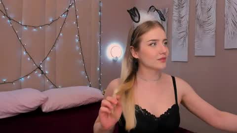 Snapshot of lia_candy_ chatting on 04/19/26, 01:38 Lia online show from 04/19/26, 01:38