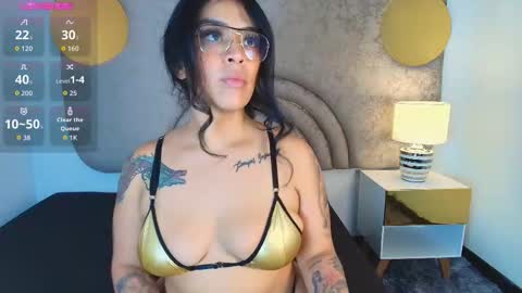Snapshot of lia_caprice chatting on 10/16/25, 06:09 L I A C A P R I C E online show from 10/16/25, 06:09
