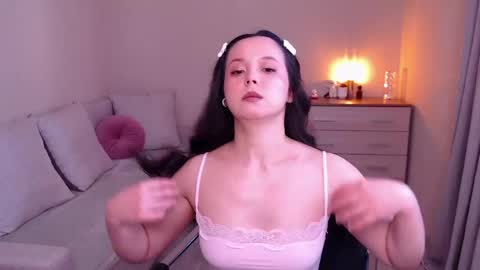 Snapshot of lia_hetty chatting on 05/08/26, 11:15 L I A online show from 05/08/26, 11:15