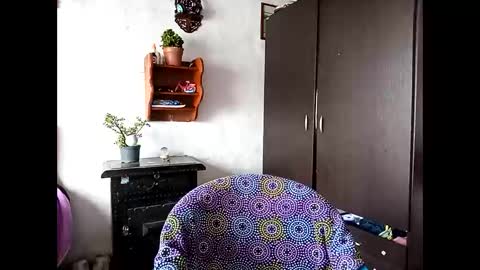 Lia online show from 02/07/25, 04:35