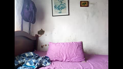 Lia online show from 02/15/25, 04:23