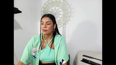 Lia online show from 10/06/25, 05:16