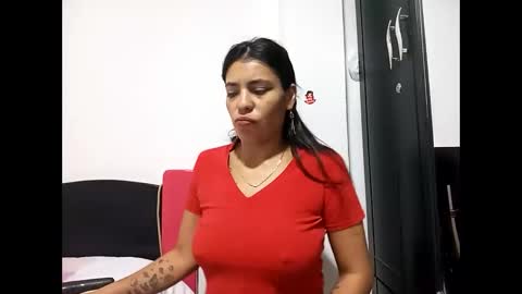 Lia online show from 12/15/25, 02:32