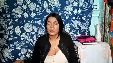 Snapshot of lia_hottie chatting on 06/11/26, 10:08 Lia online show from 06/11/26, 10:08