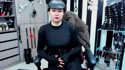 . online show from 01/12/25, 08:14