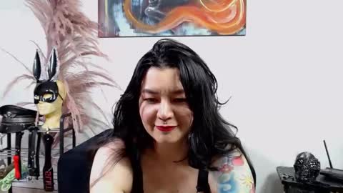 . online show from 11/19/25, 12:10