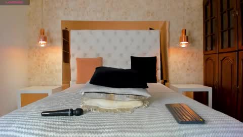 Lia online show from 03/26/26, 05:24