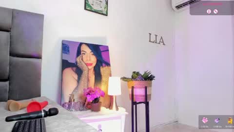 Lia Jhonson online show from 06/03/26, 02:33