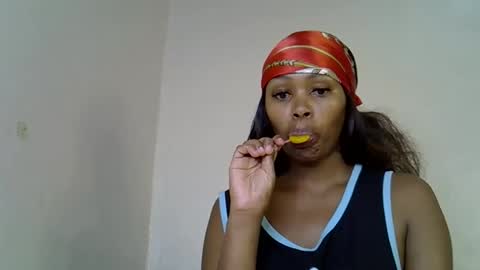 lia online show from 11/17/25, 04:57