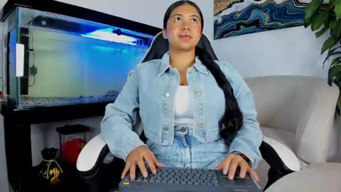 lia_lovelly online show from 07/19/26, 11:19