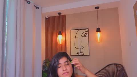 Snapshot of lia_mar_ chatting on 06/21/26, 11:46 LIA online show from 06/21/26, 11:46