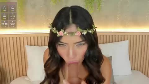 lia_montclair online show from 07/10/26, 12:19