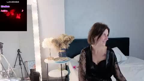 Snapshot of lia_reyn chatting on 07/02/26, 11:49 lia_reyn online show from 07/02/26, 11:49