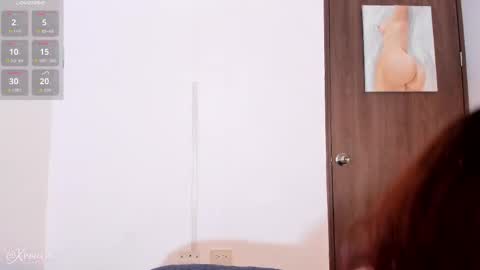 Lia online show from 05/06/26, 09:31
