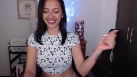 Laura online show from 12/20/24, 07:50