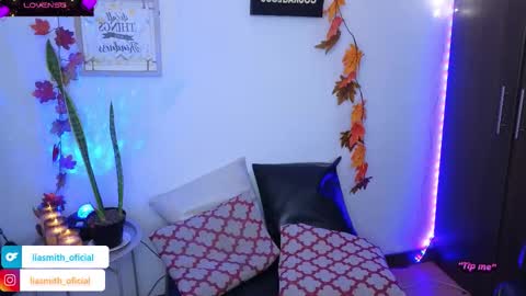 Laura online show from 03/18/26, 03:37