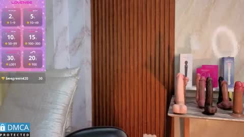 lia summer1 online show from 09/22/25, 07:05