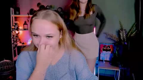 Lia online show from 09/20/25, 07:15