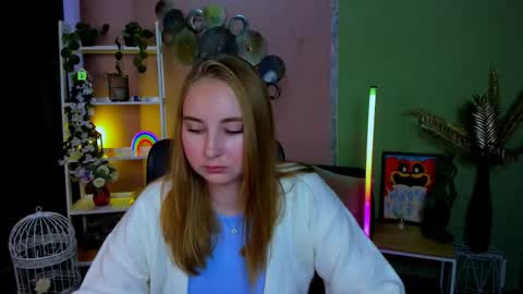 Lia online show from 10/07/25, 11:40