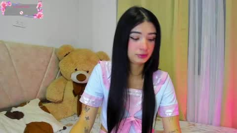 Lia Sweetty online show from 04/18/26, 11:49
